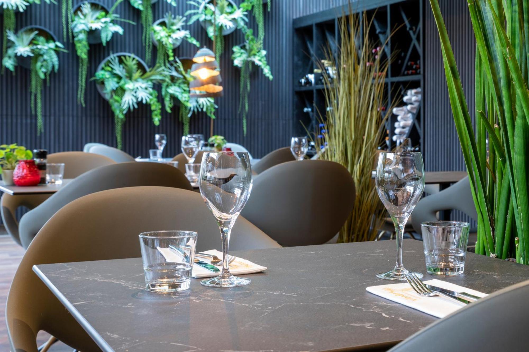 Hotel Mitland Утрехт Екстер'єр фото